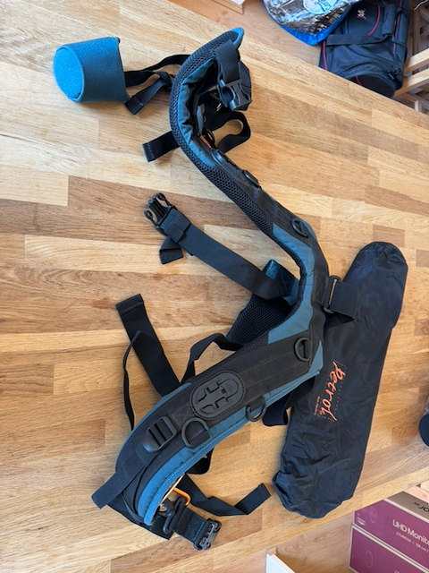 Petrol mixer harness